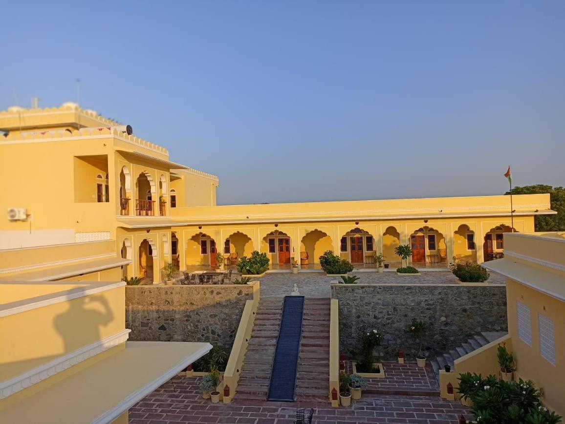 Fort Chabariya Kekri Exterior foto